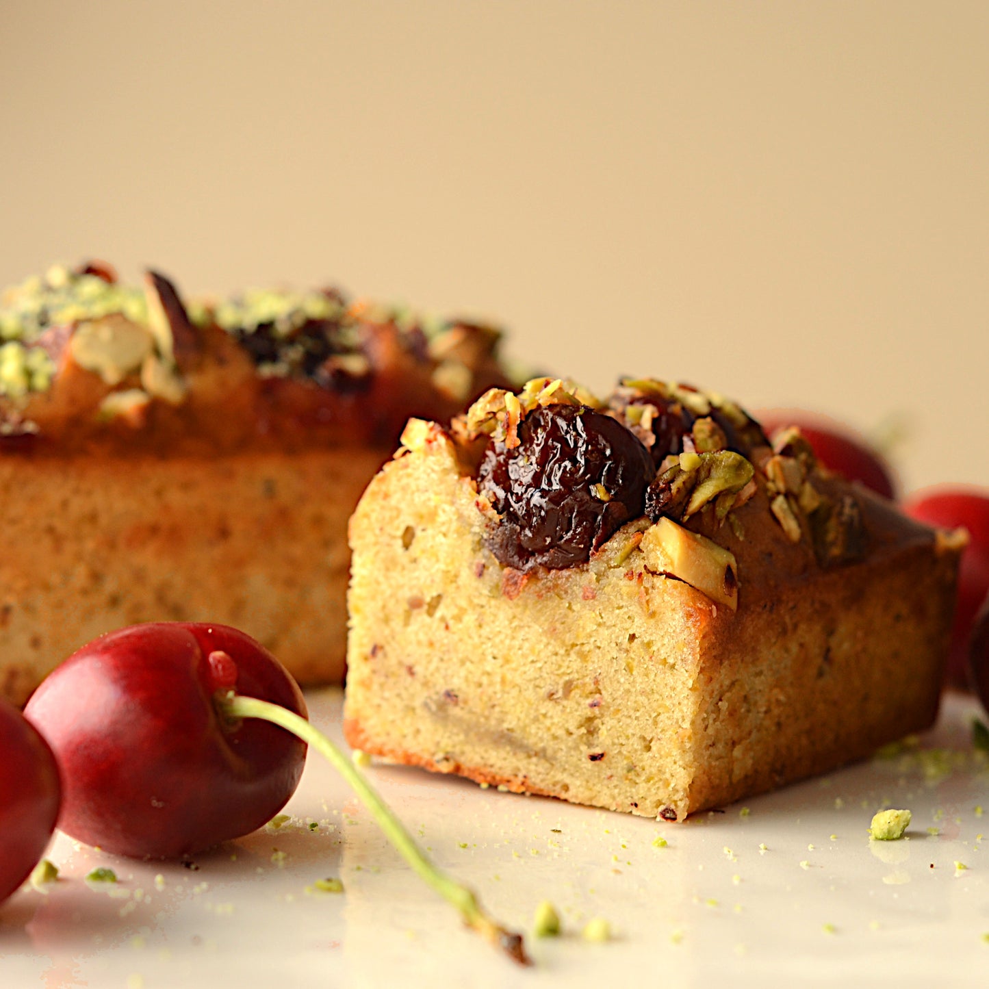 Postre Sin Gluten y Vegano: Cake de Pistacho y Cerezas,